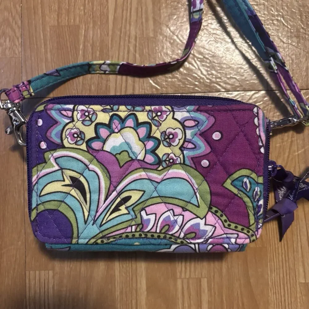 Crossbody Wallet Vera Bradley Retired Color Burst Floral Pattern - Picture 3 of 5